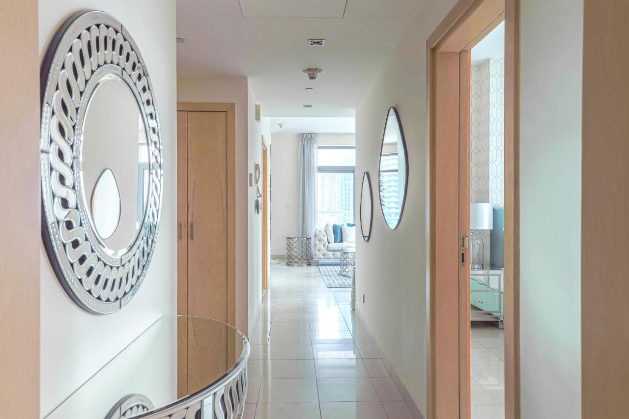 Nasma Luxury Stays - Pastel-Colored Apt With Jaw-Dropping Marina Views Dubai Eksteriør bilde